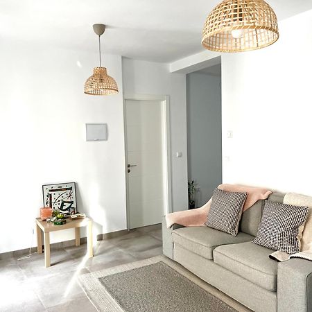 Апартаменты Easy Nerja Flat Экстерьер фото